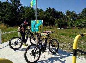 Bornes de recharge VAE et stations de lavage en Comminges