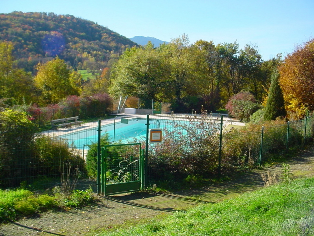 Le Bois perché Aspet Hébergement Groupe Pyrénées