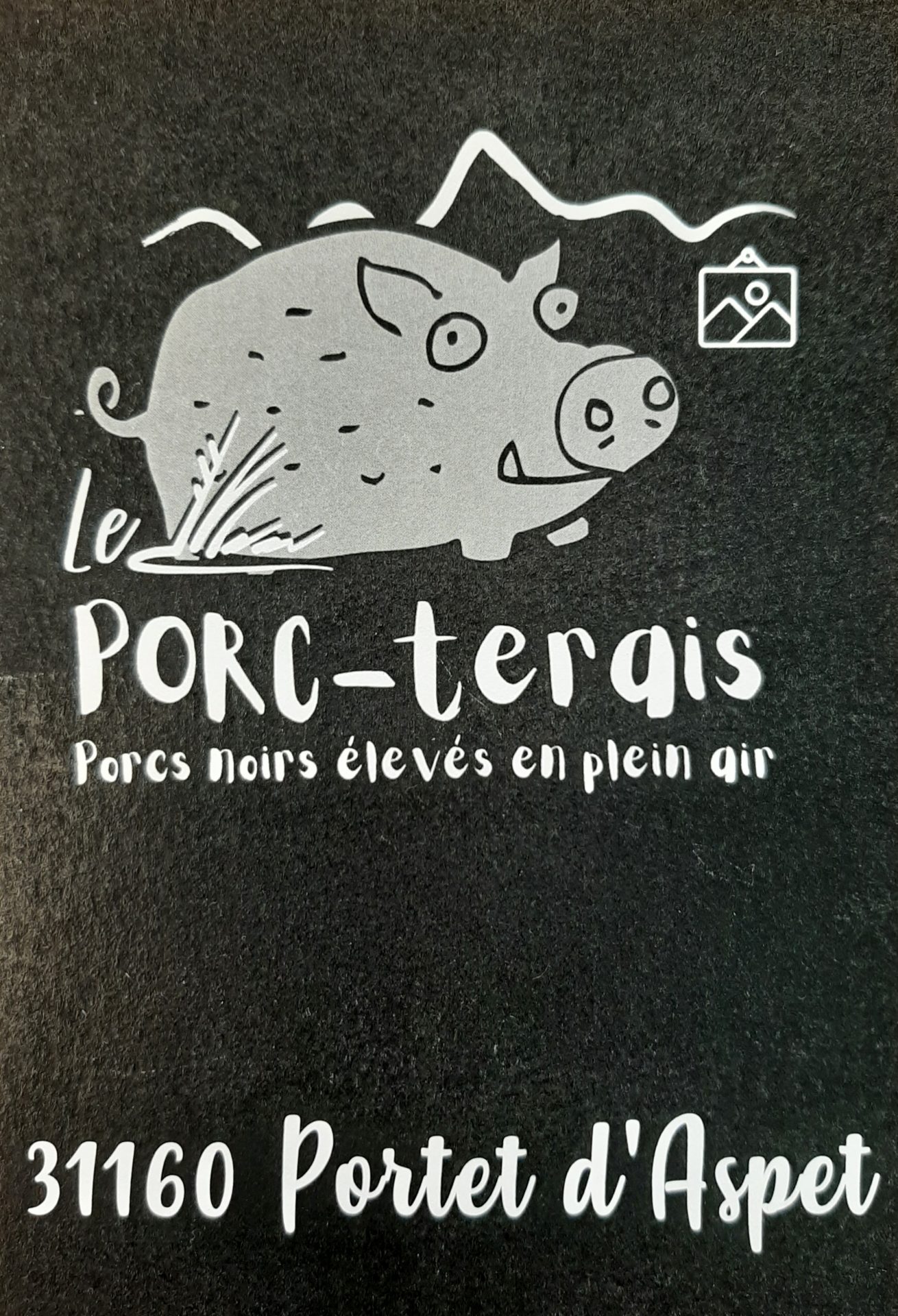 Le Porc-Terais Elevage de porcs noirs à Portet-d'Aspet Comminges