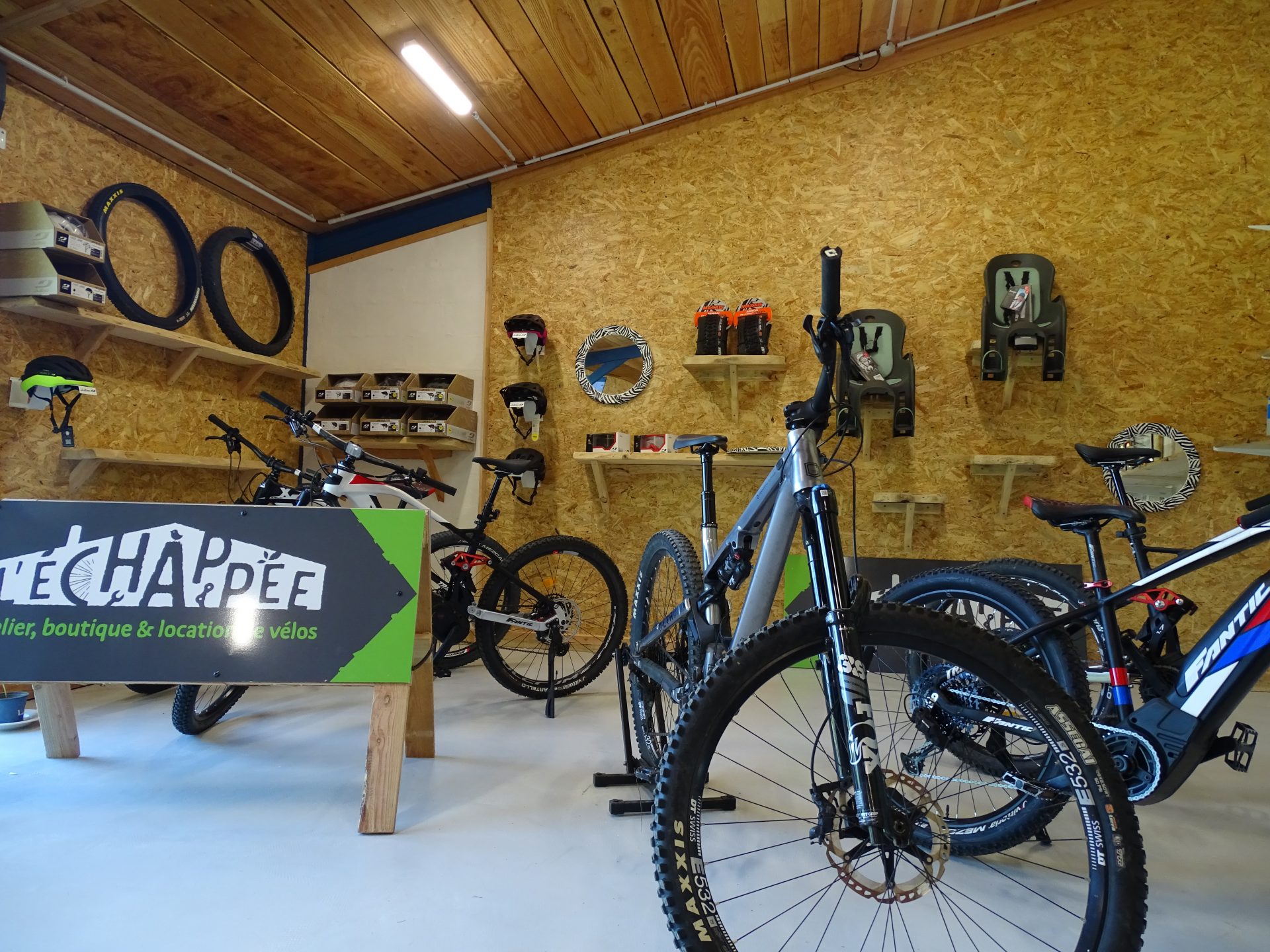 L'Echappée Aspet Location vélo réparation Comminges