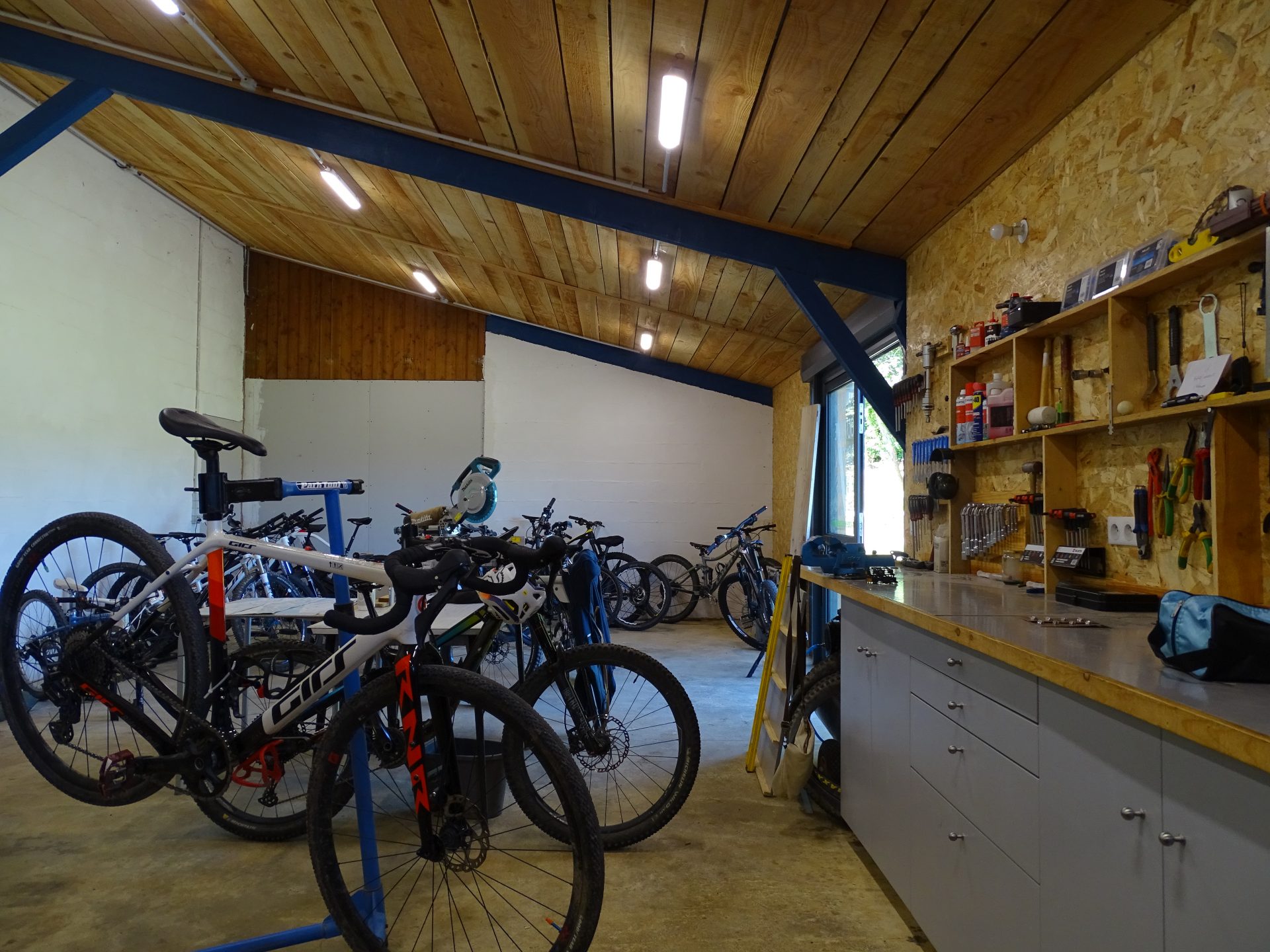 L'Echappée Aspet Location vélo réparation Comminges