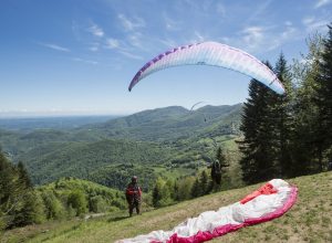 La rando, les pieds dans le vide : rencontre avec Thierry – Surfair